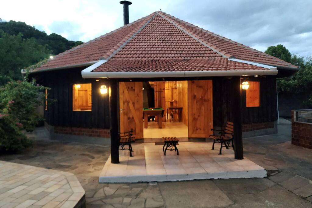 Galpao Rustico No Vale Dos Vinhedos Villa Bento Goncalves Ngoại thất bức ảnh